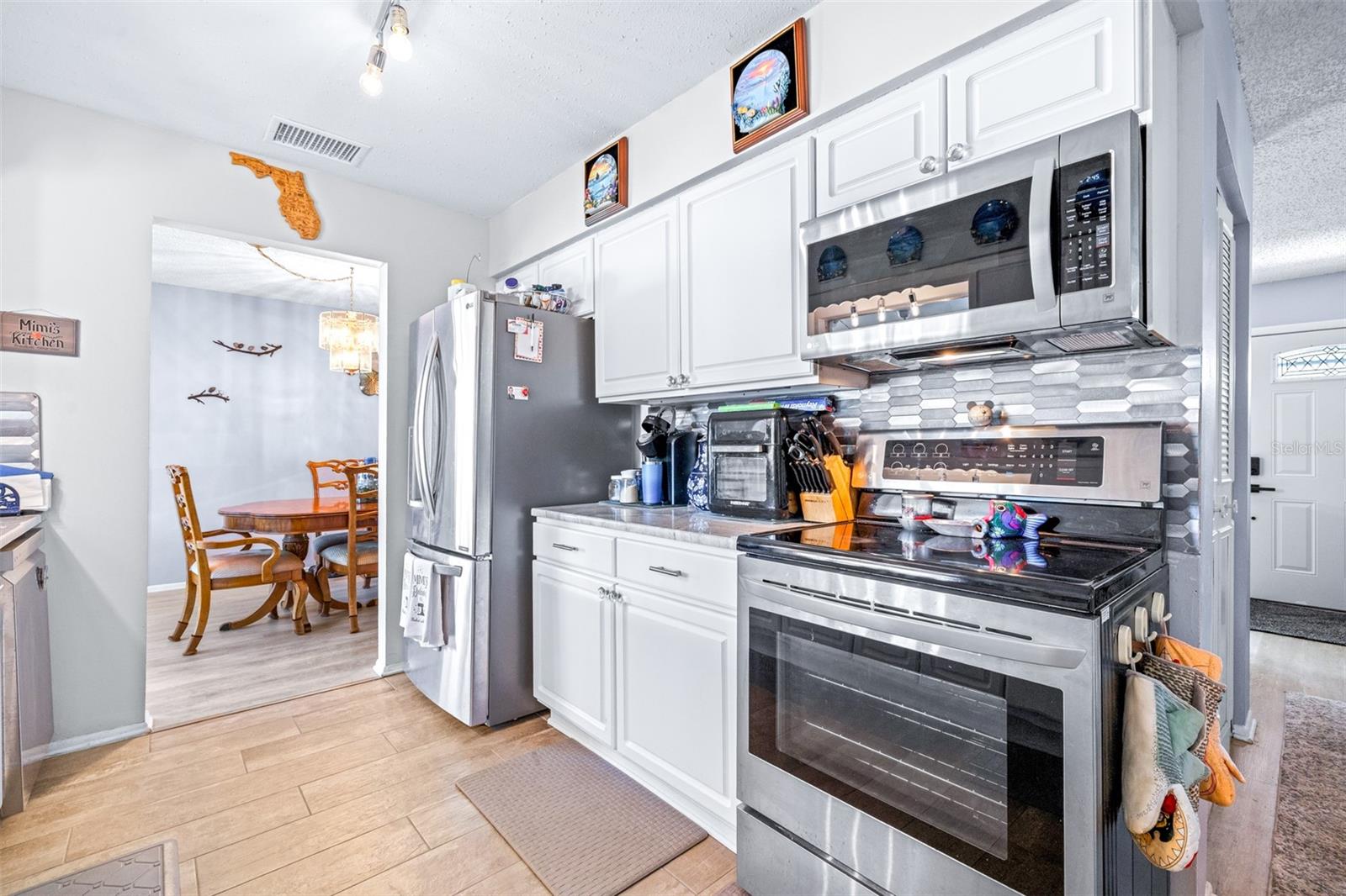 Image 13 of 54 For 760 Pilots Way