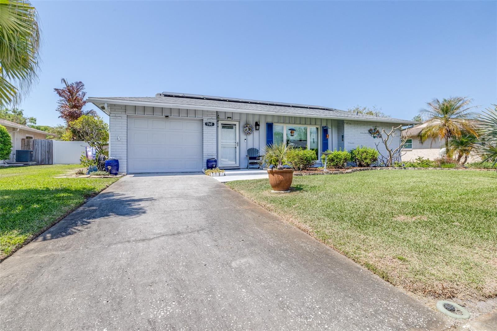 Image 2 of 54 For 760 Pilots Way