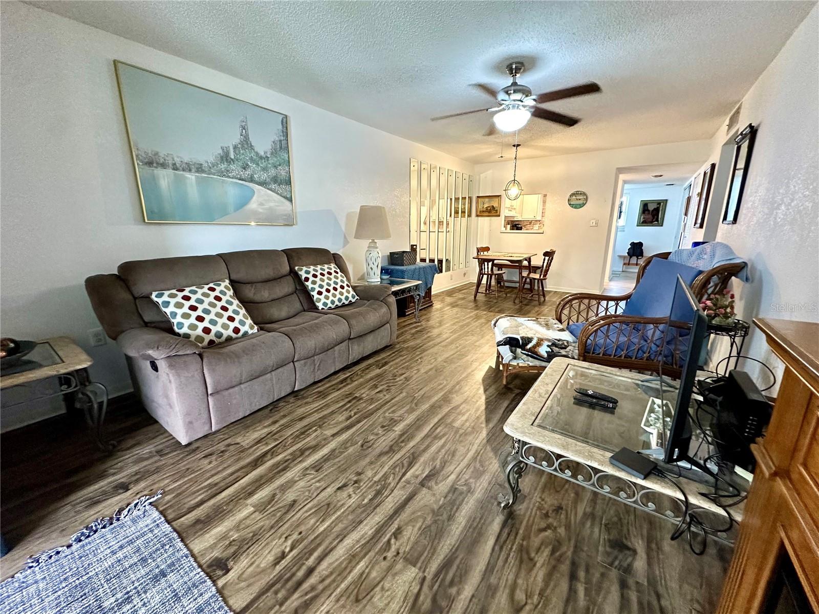 Image 13 of 24 For 204 46th Avenue Terrace W 410