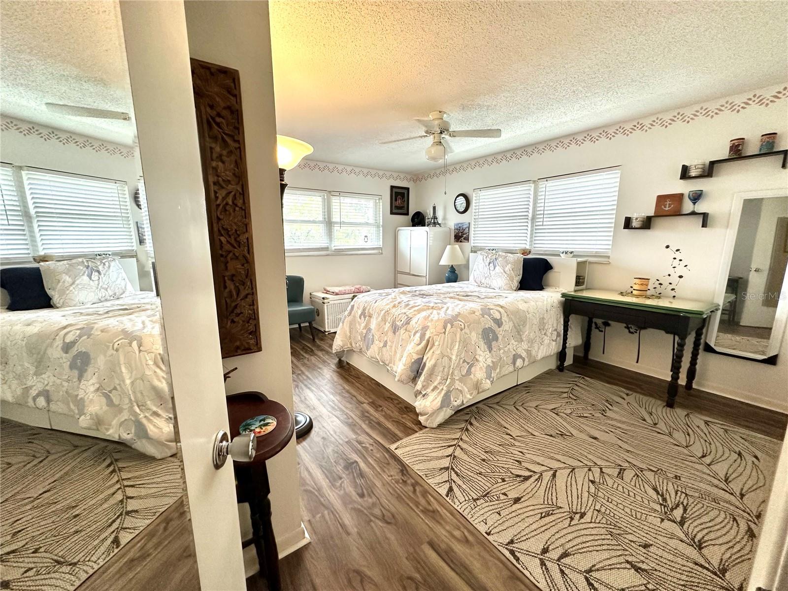 Image 17 of 24 For 204 46th Avenue Terrace W 410