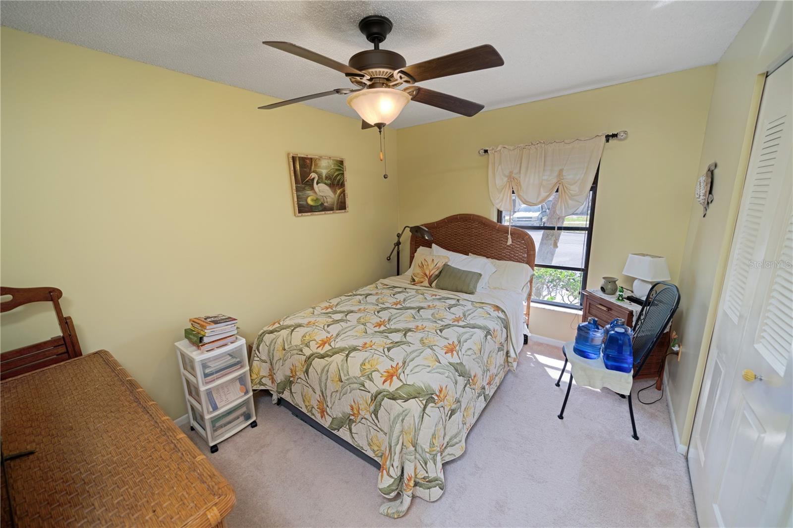 Image 8 of 16 For 1375 Azalea Drive 1501