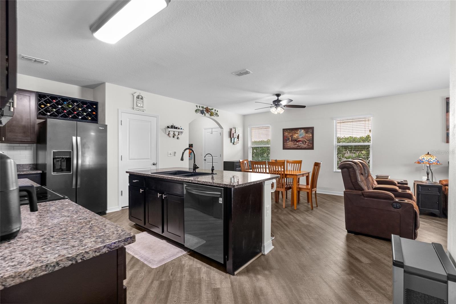 Image 10 of 39 For 5946 81st Avenue N