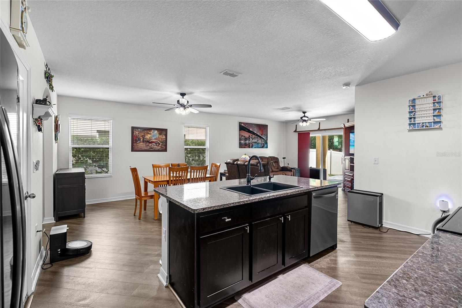 Image 13 of 39 For 5946 81st Avenue N