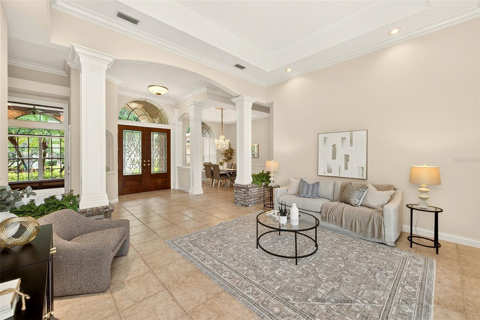 Listing photo id 8 for 7640 Hunter Lane N