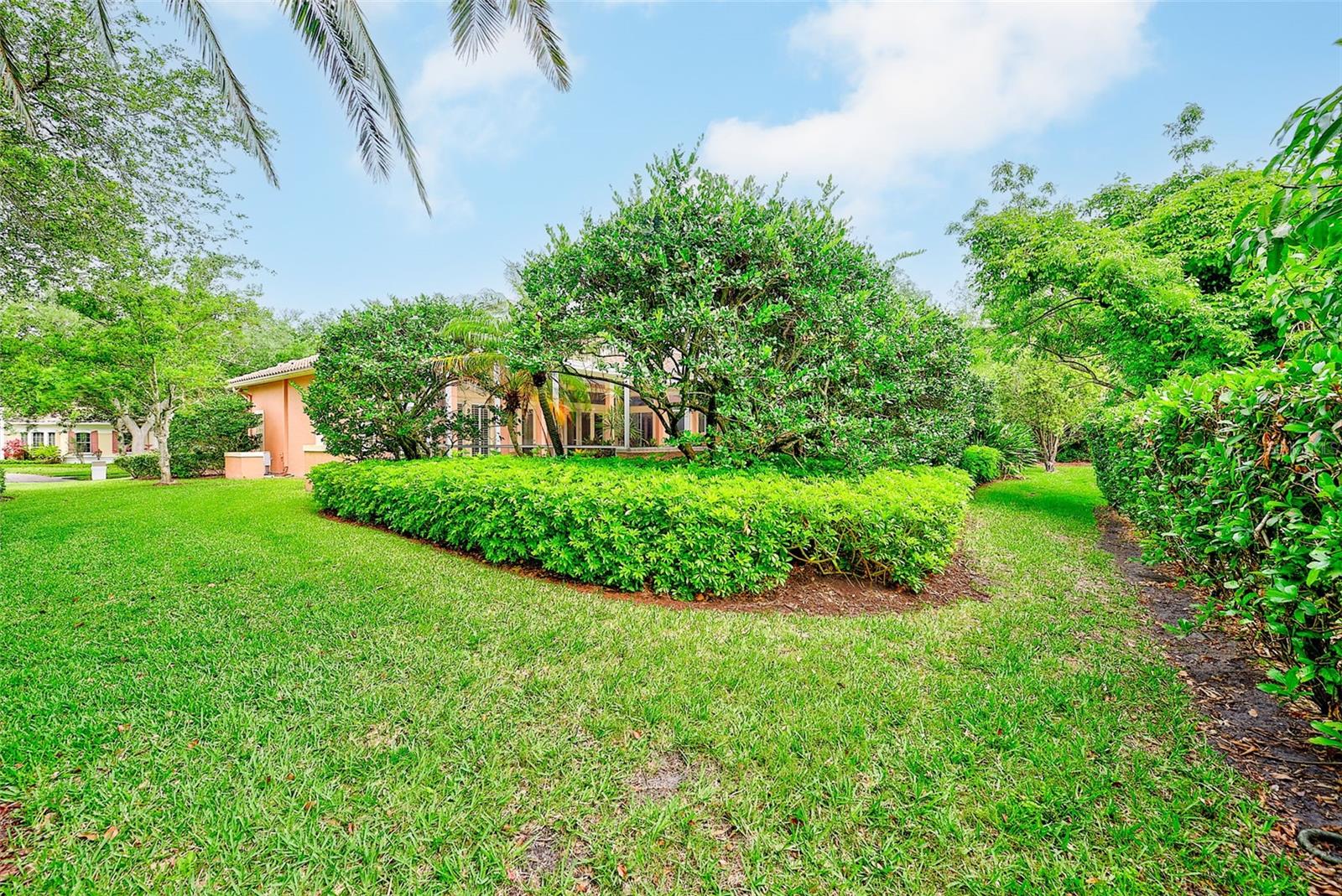 Listing photo id 51 for 7640 Hunter Lane N