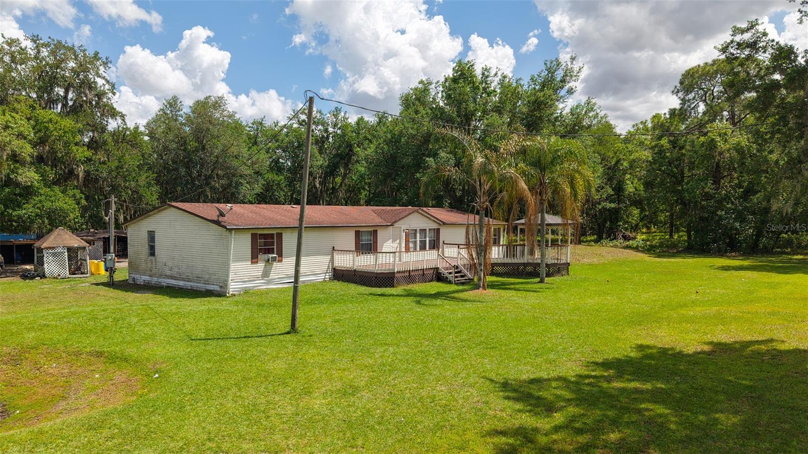 Listing photo id 2 for 3604 Cork Road