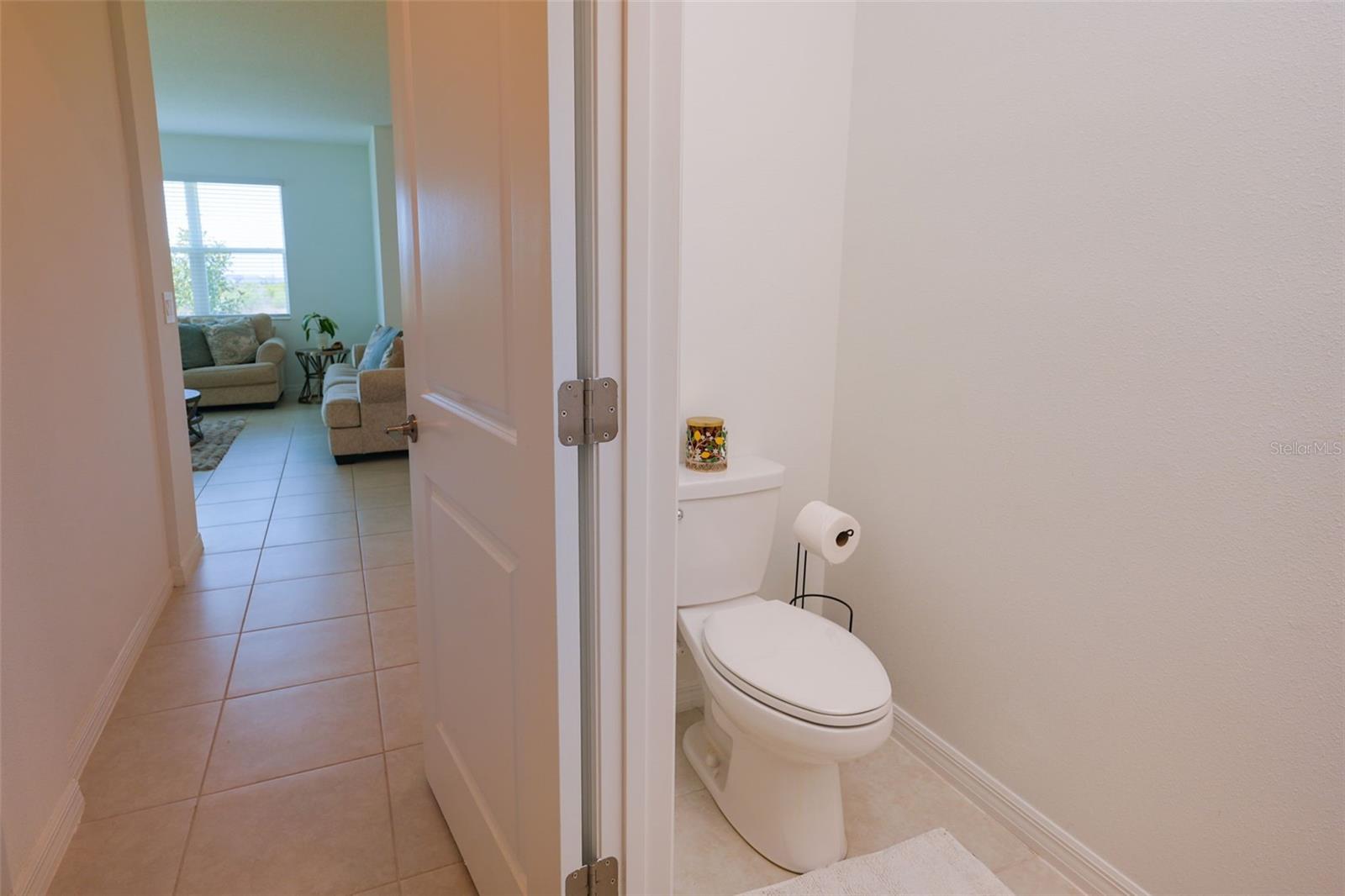 Image 24 of 53 For 10059 Trumpet Honeysuckle Way