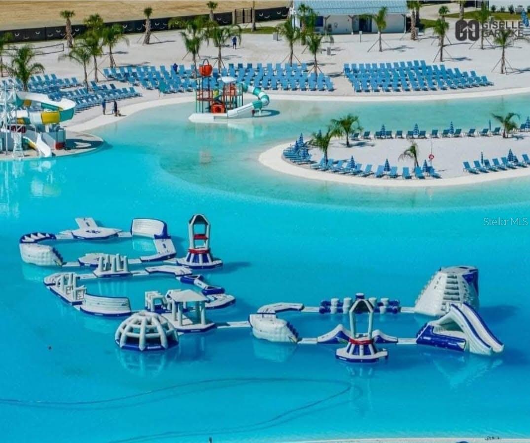 Image 47 of 53 For 10059 Trumpet Honeysuckle Way