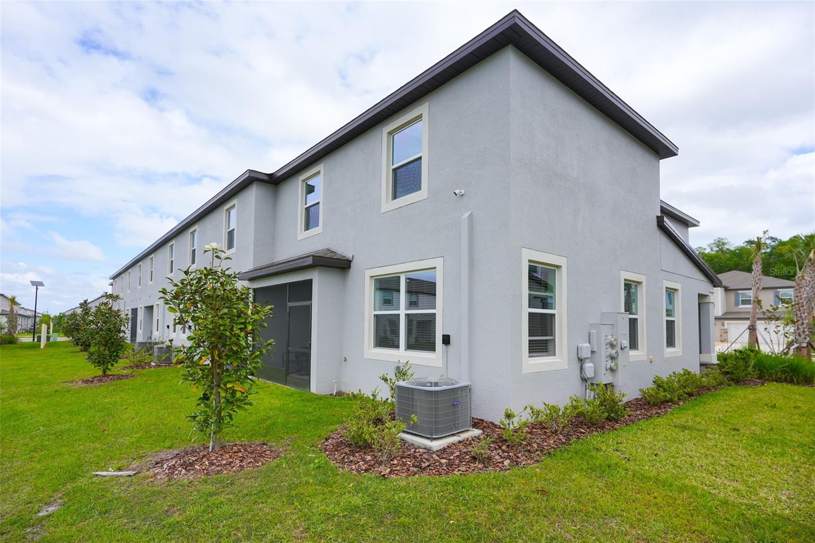 Image 6 of 53 For 10059 Trumpet Honeysuckle Way