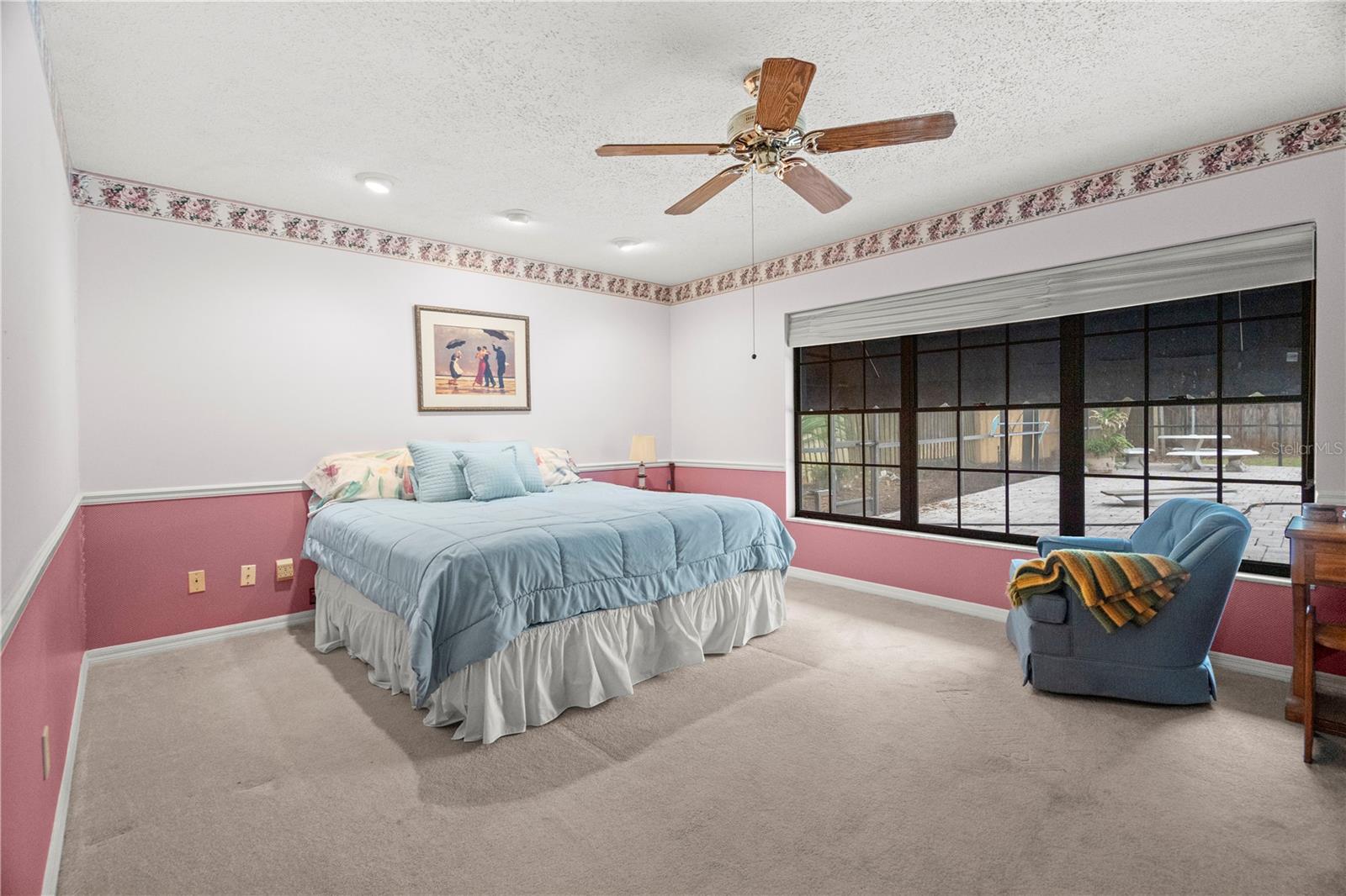 Listing photo id 19 for 10408 Reclinata Lane