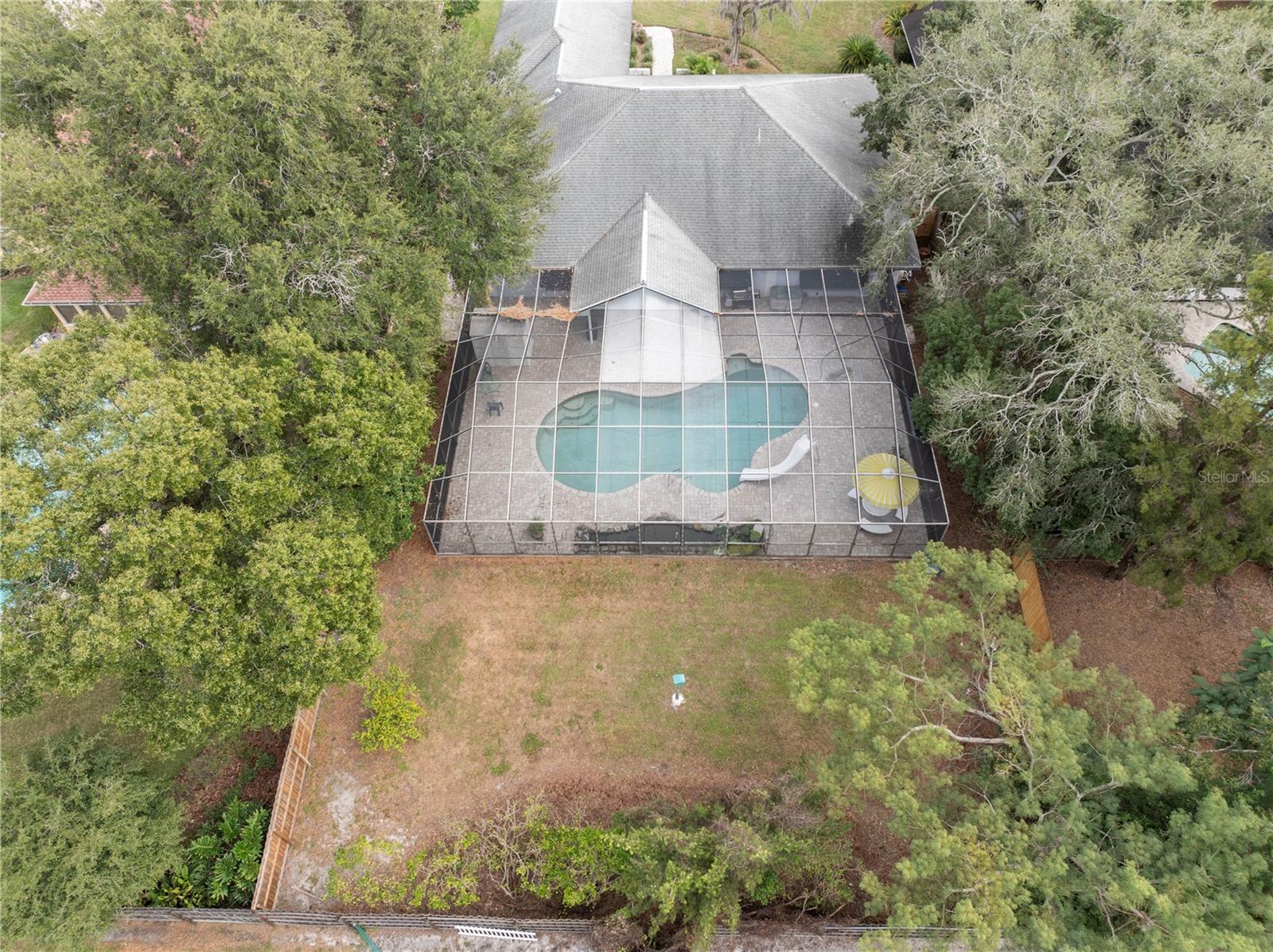 Listing photo id 34 for 10408 Reclinata Lane