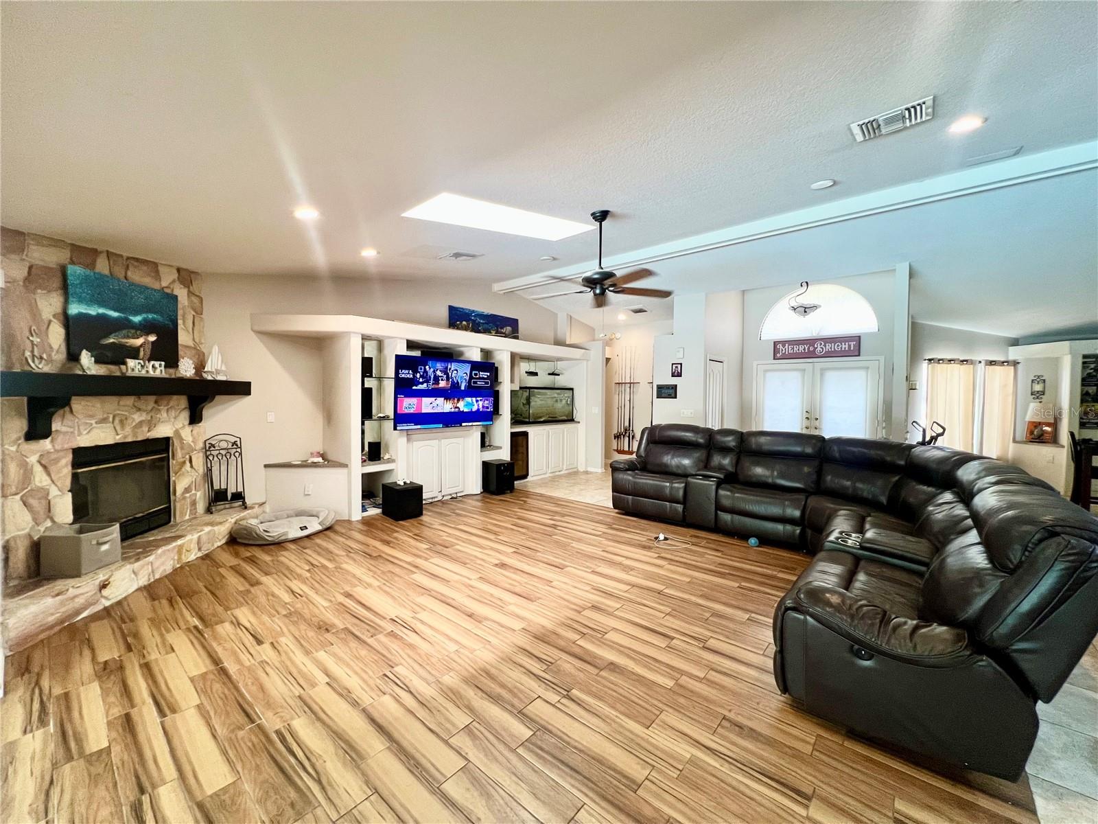 Image 14 of 44 For 5810 Redhawk Drive