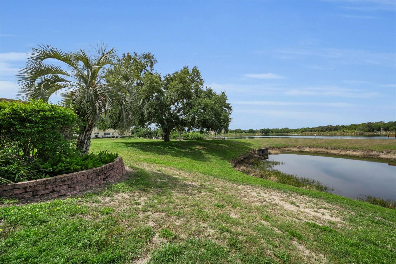 Image 38 of 70 For 2223 Philippine Drive 35