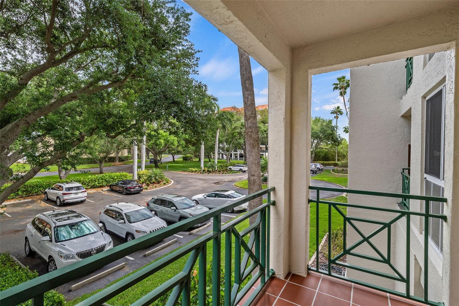 Image 15 of 63 For 4780 Dolphin Cay Lane S 109