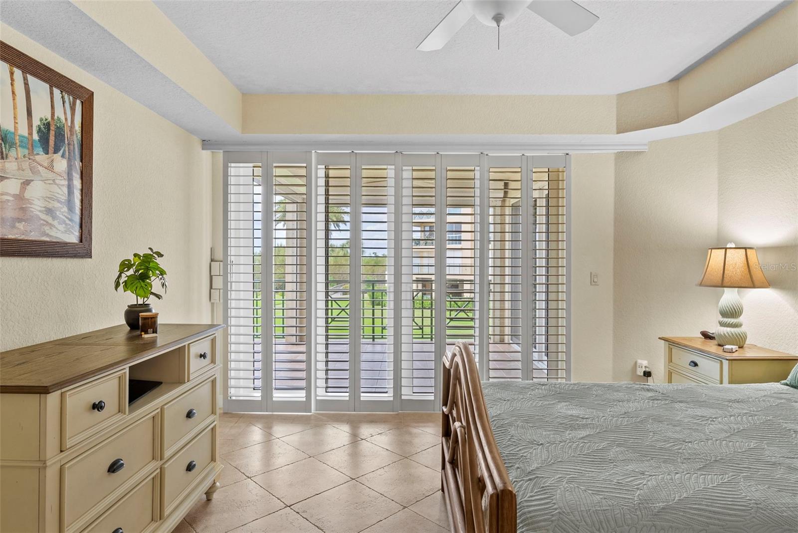 Image 18 of 63 For 4780 Dolphin Cay Lane S 109