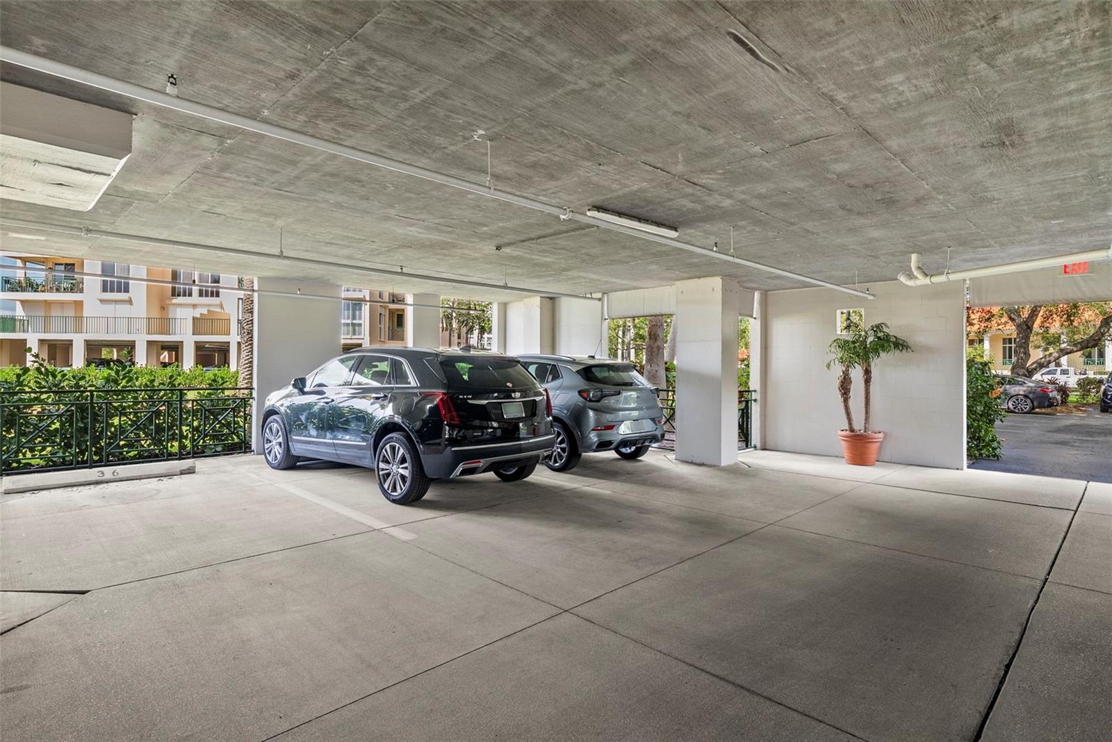 Image 37 of 63 For 4780 Dolphin Cay Lane S 109