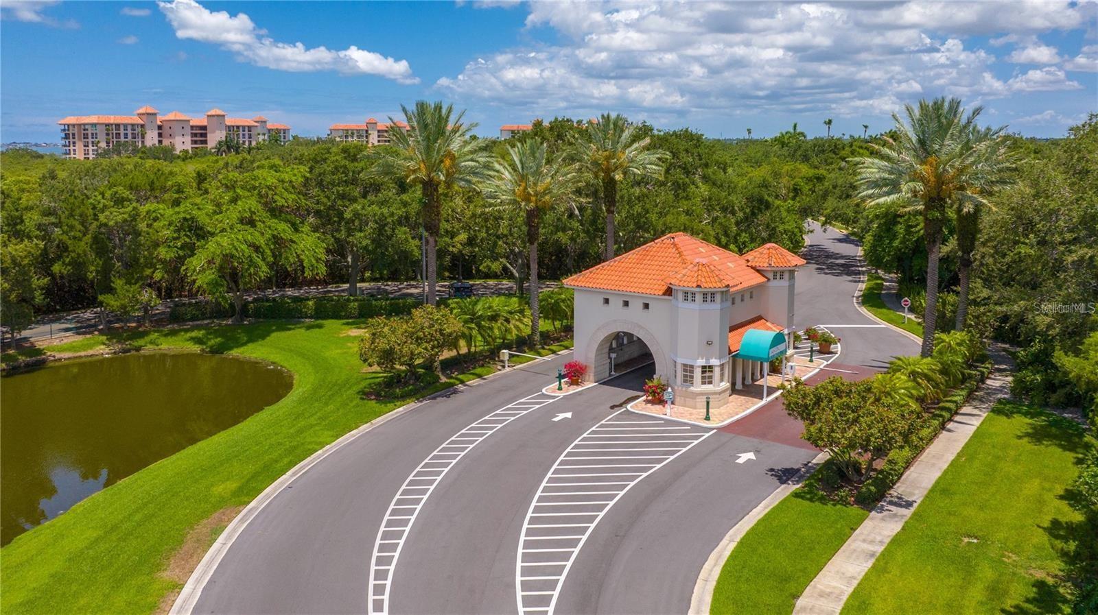 Image 38 of 63 For 4780 Dolphin Cay Lane S 109