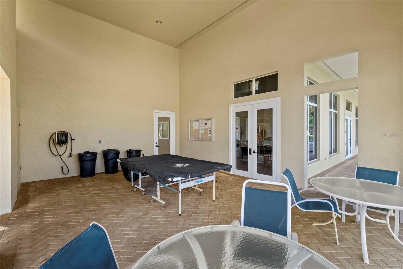 Image 50 of 63 For 4780 Dolphin Cay Lane S 109