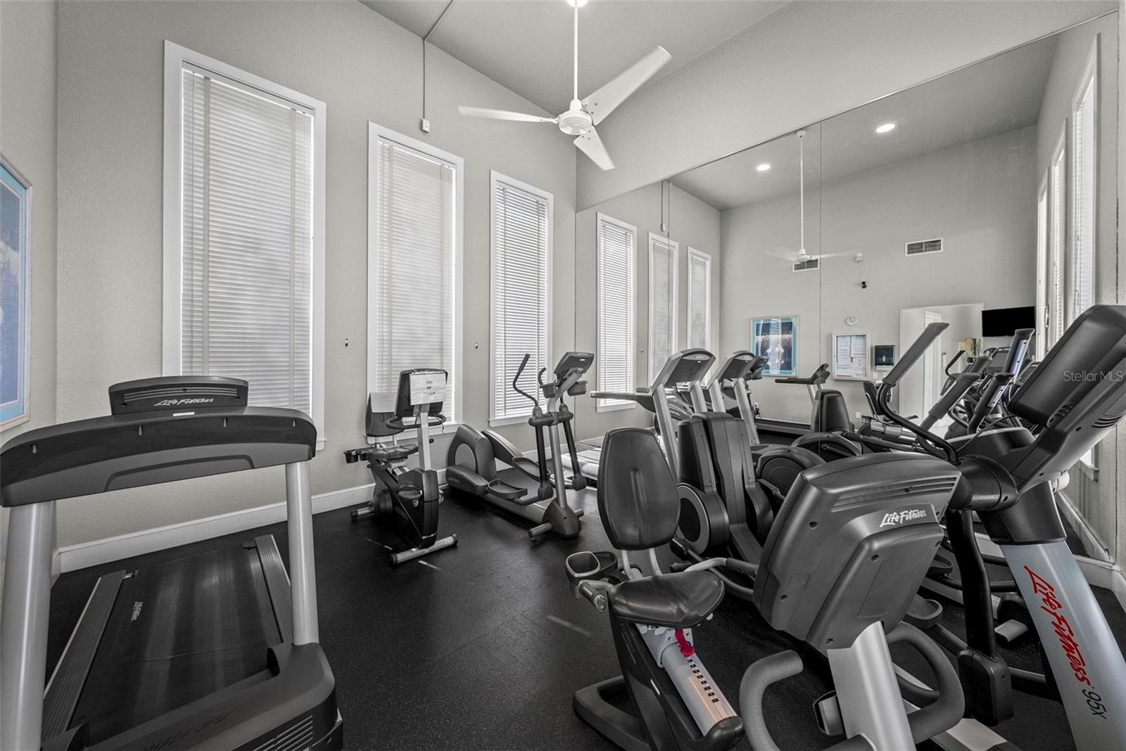 Image 51 of 63 For 4780 Dolphin Cay Lane S 109