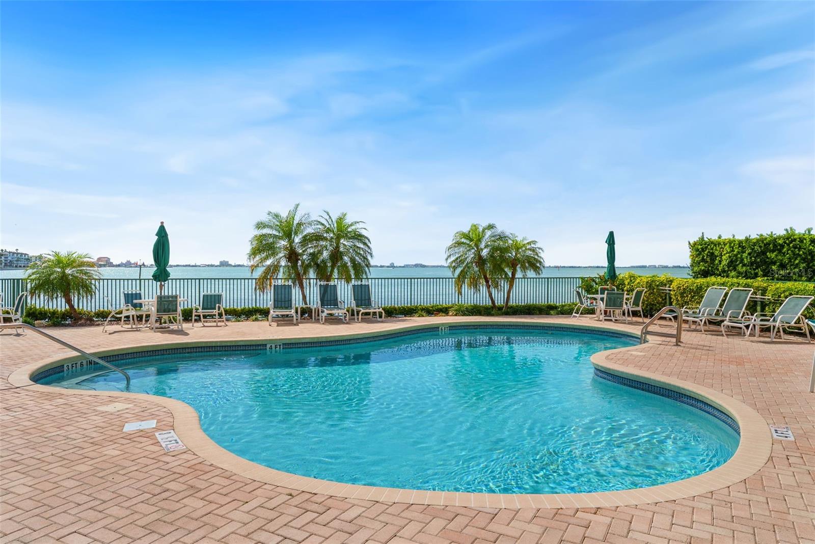 Image 61 of 63 For 4780 Dolphin Cay Lane S 109