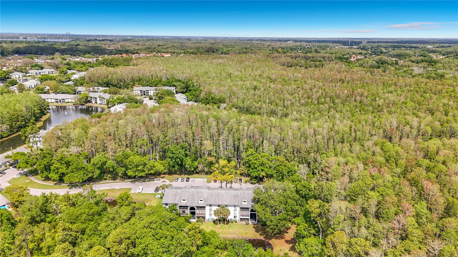 Image 38 of 53 For 1372 Pine Ridge Circle E H3