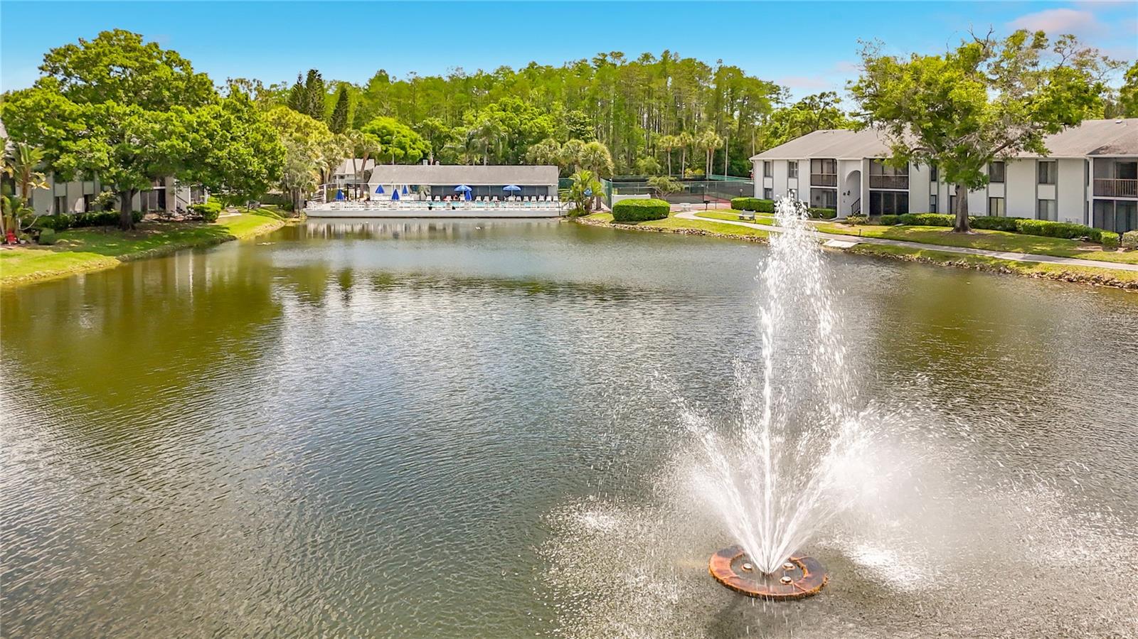 Image 52 of 53 For 1372 Pine Ridge Circle E H3