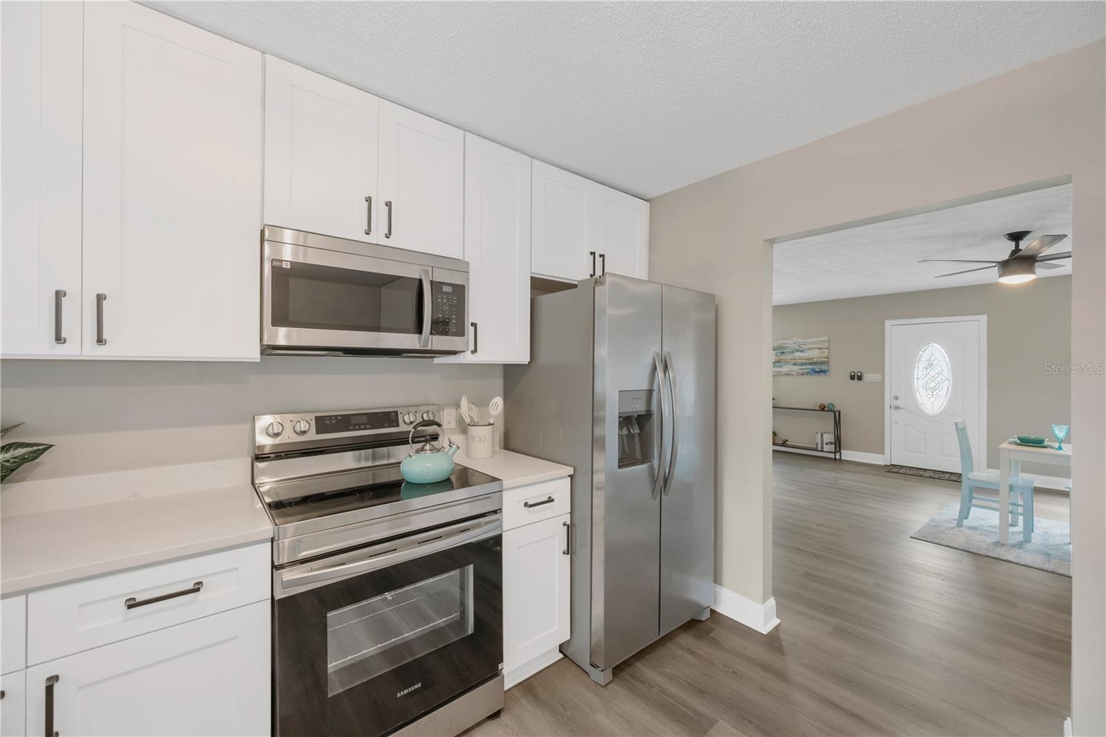 Image 11 of 37 For 7502 Lone Star Place