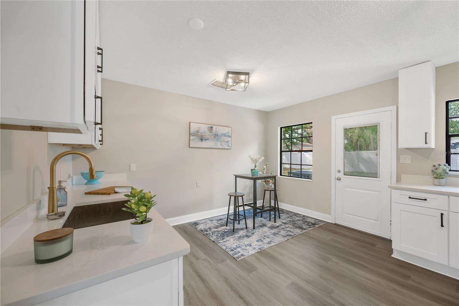 Image 13 of 37 For 7502 Lone Star Place