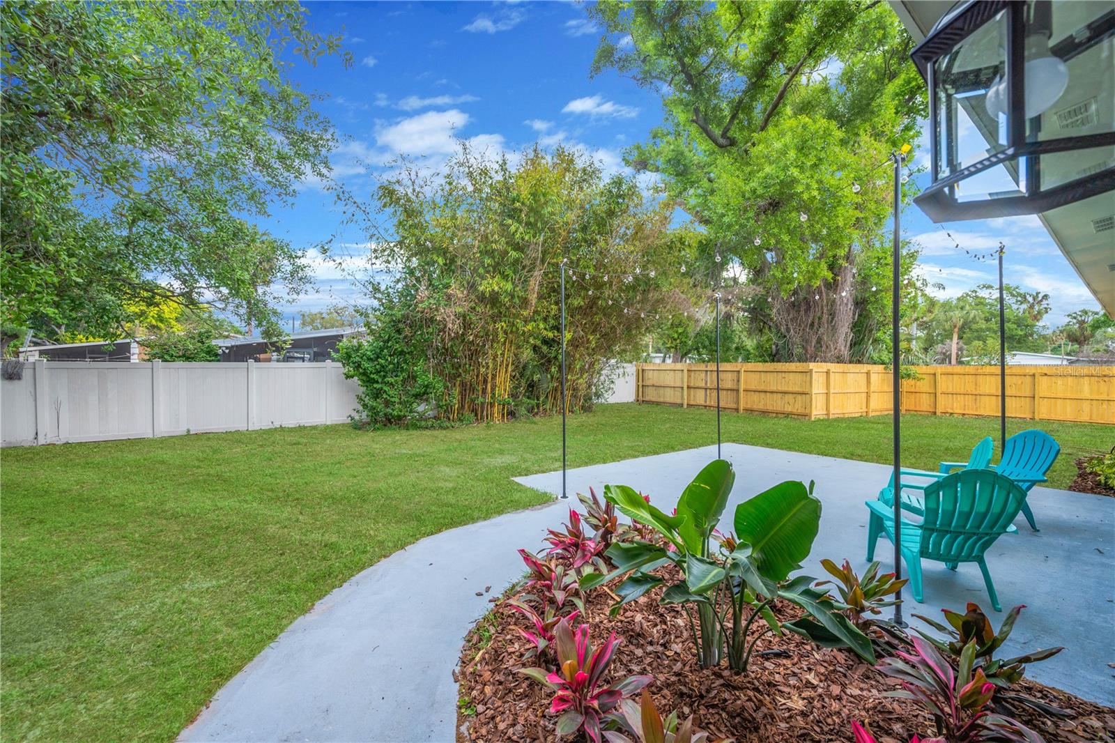 Image 15 of 37 For 7502 Lone Star Place