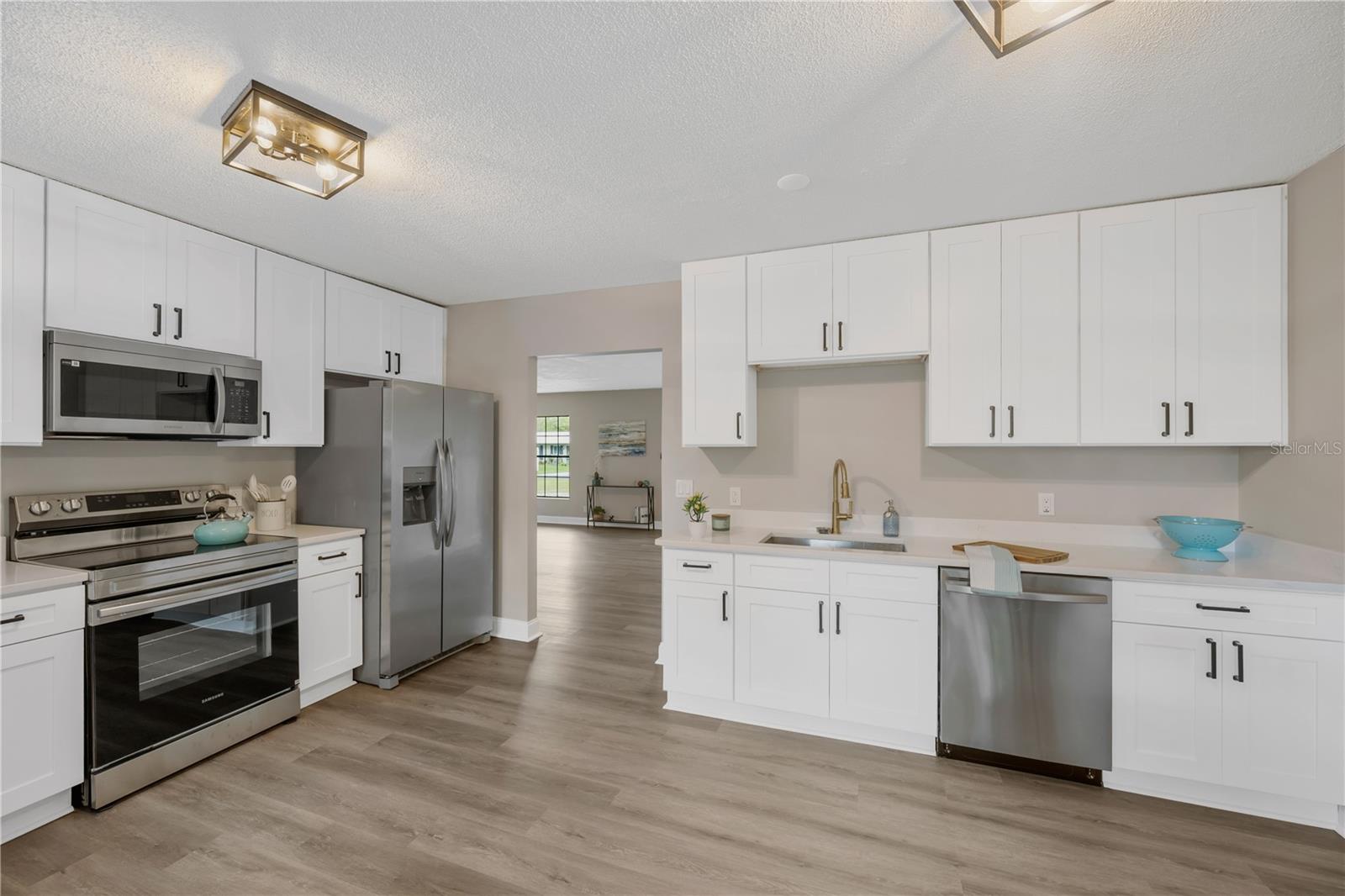 Image 2 of 37 For 7502 Lone Star Place