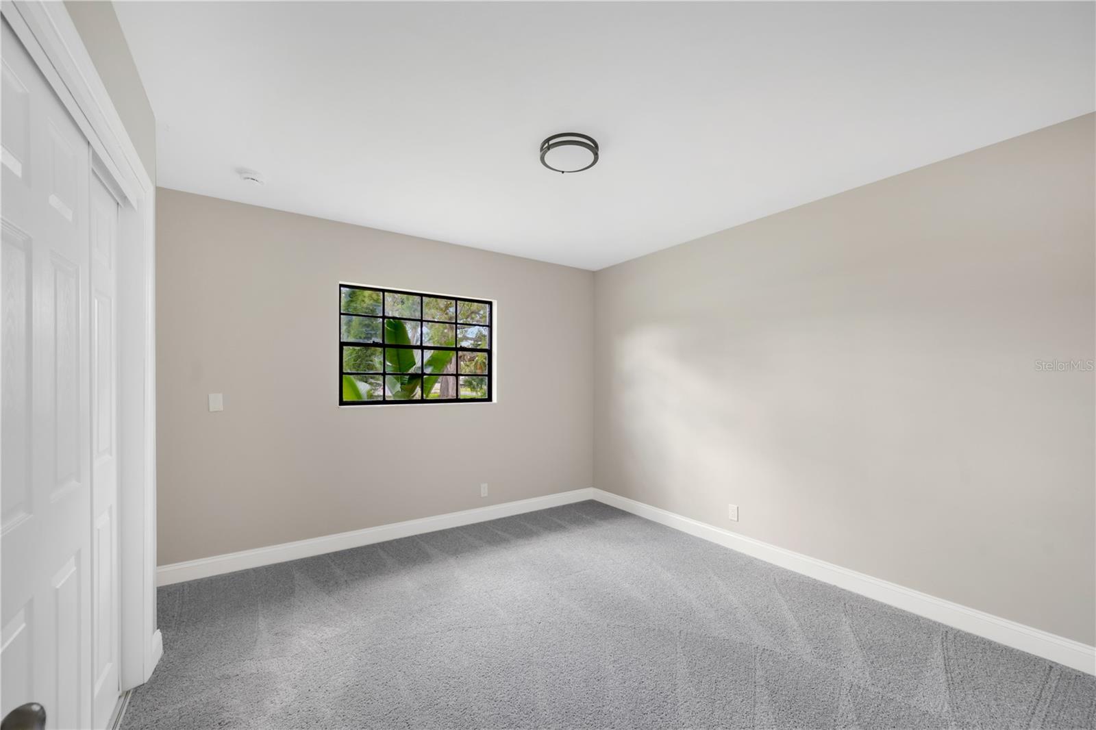 Image 33 of 37 For 7502 Lone Star Place