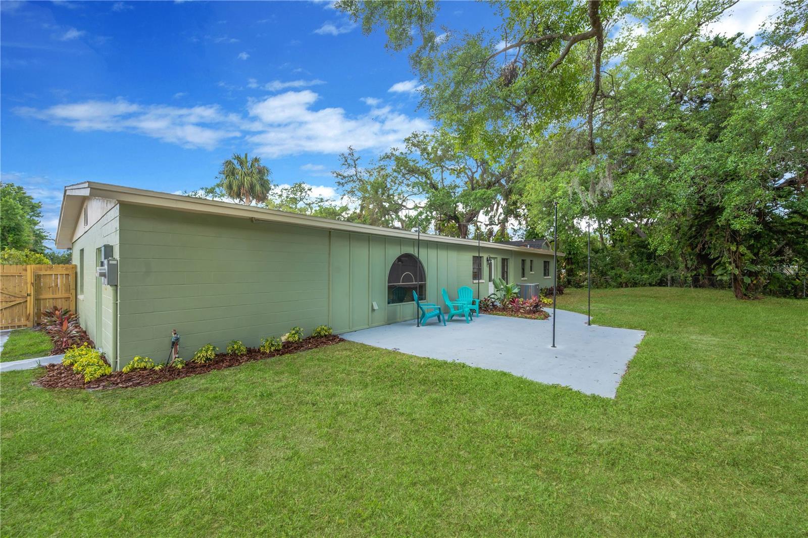 Image 34 of 37 For 7502 Lone Star Place