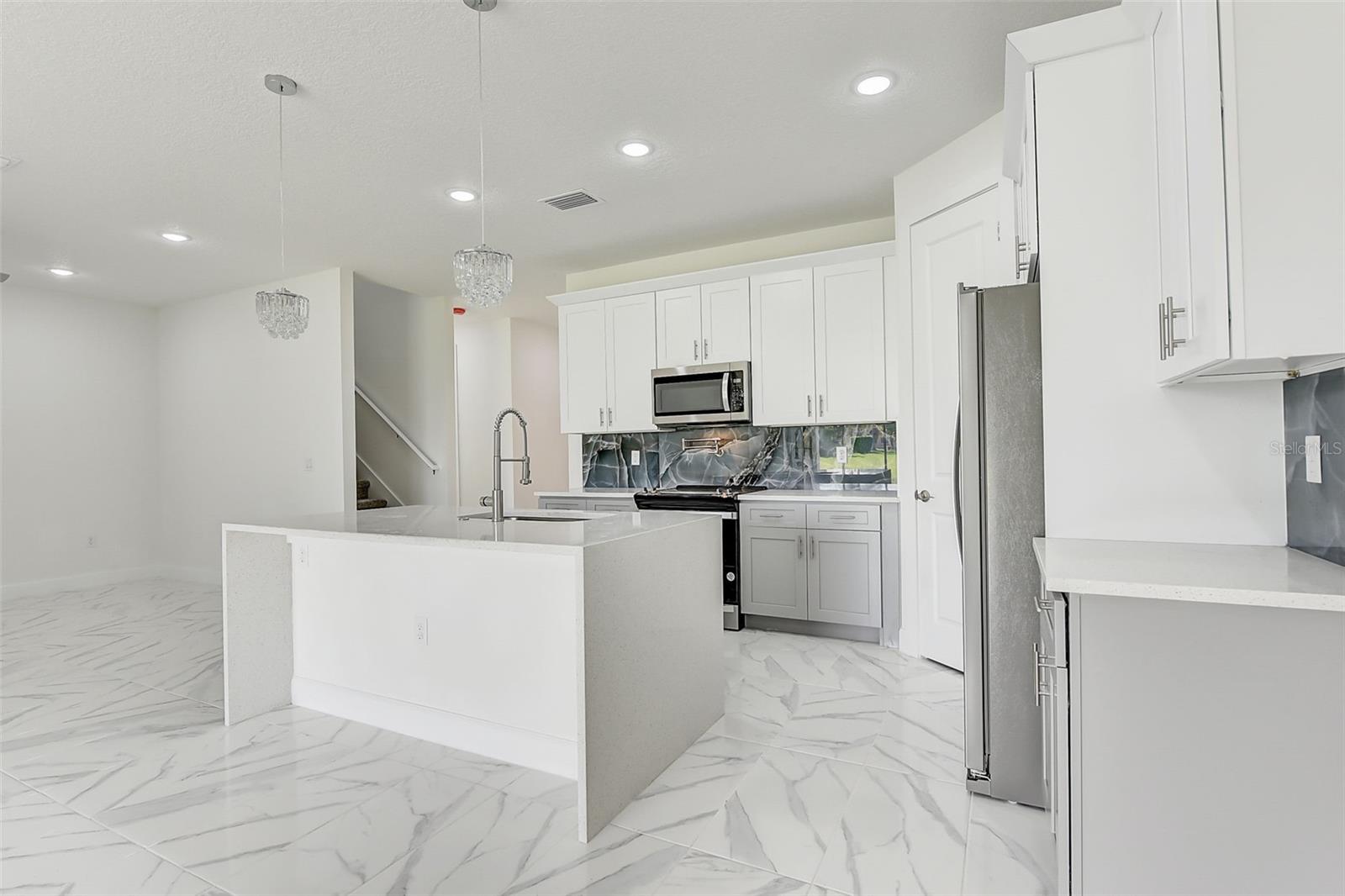 Image 11 of 48 For 3889 Walker Road