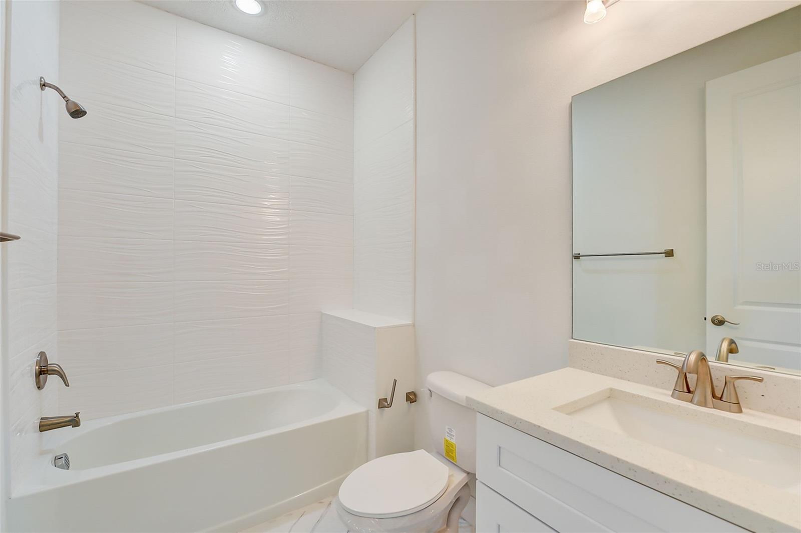 Image 16 of 48 For 3889 Walker Road