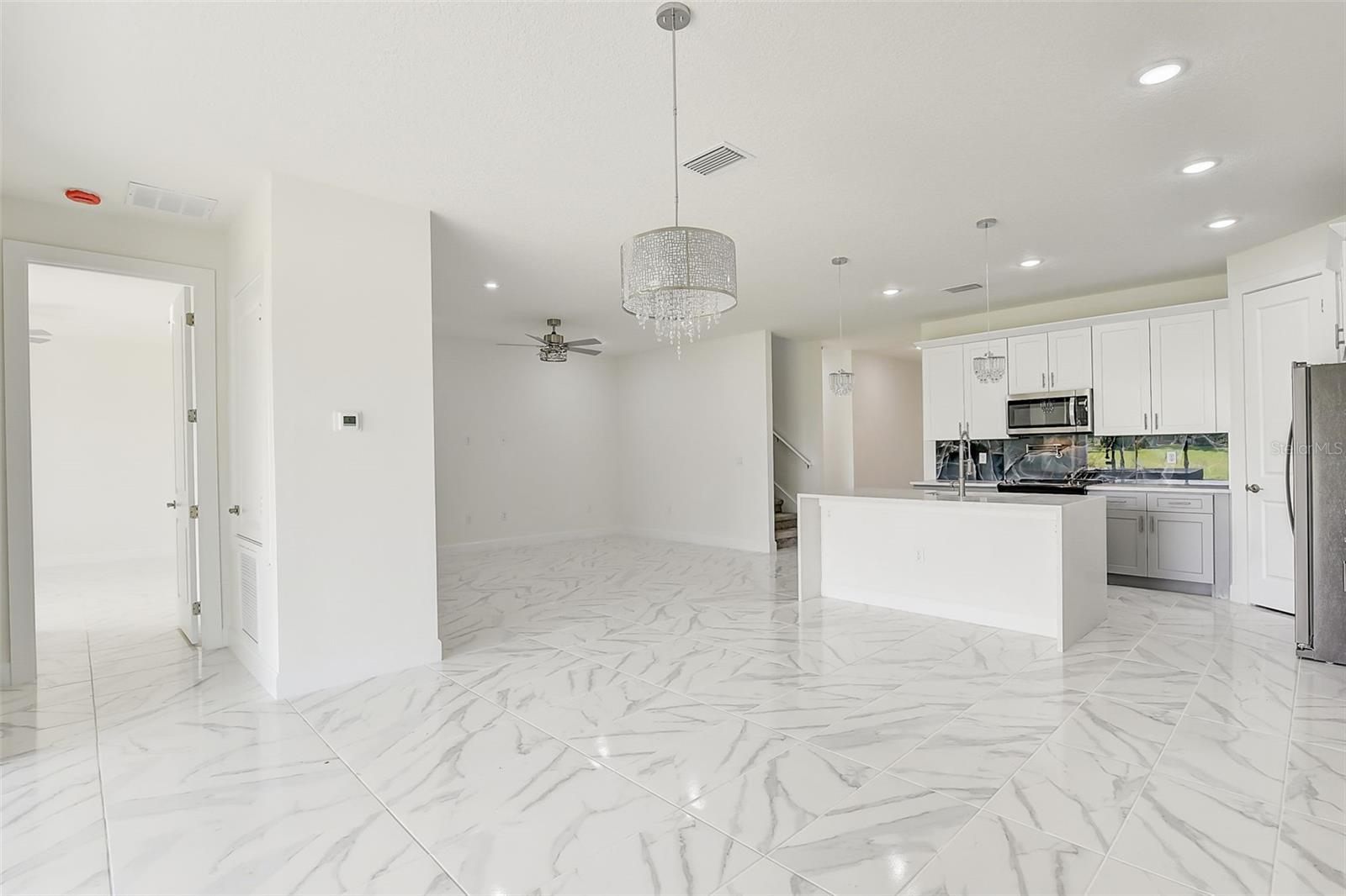 Image 6 of 48 For 3889 Walker Road