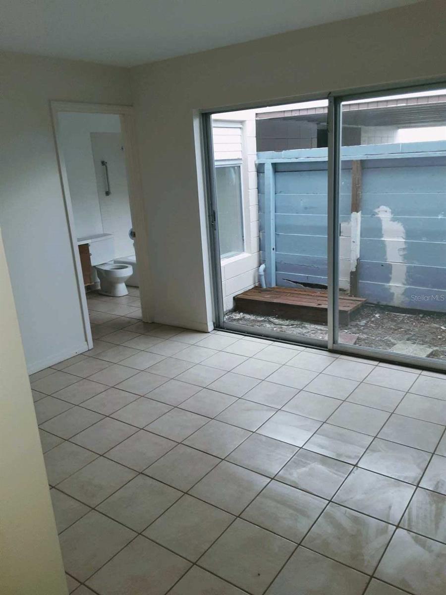 Image 2 of 4 For 407 Orion Avenue