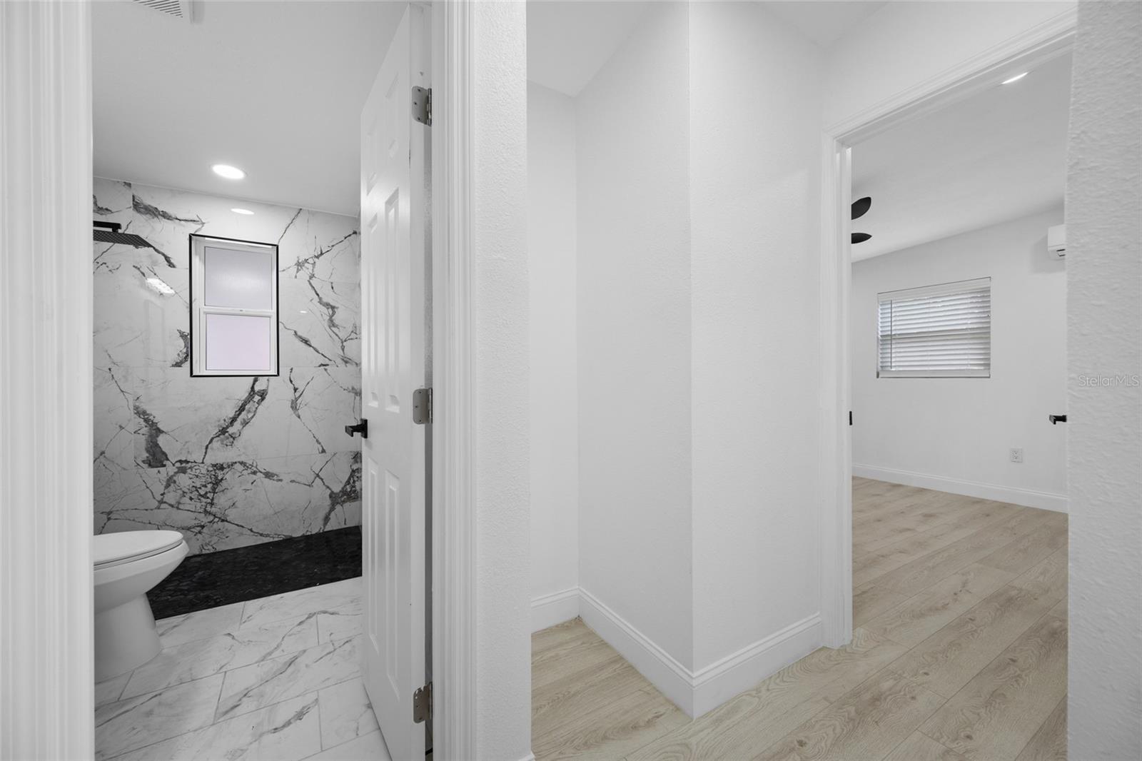 Image 18 of 31 For 6908 11th Avenue E