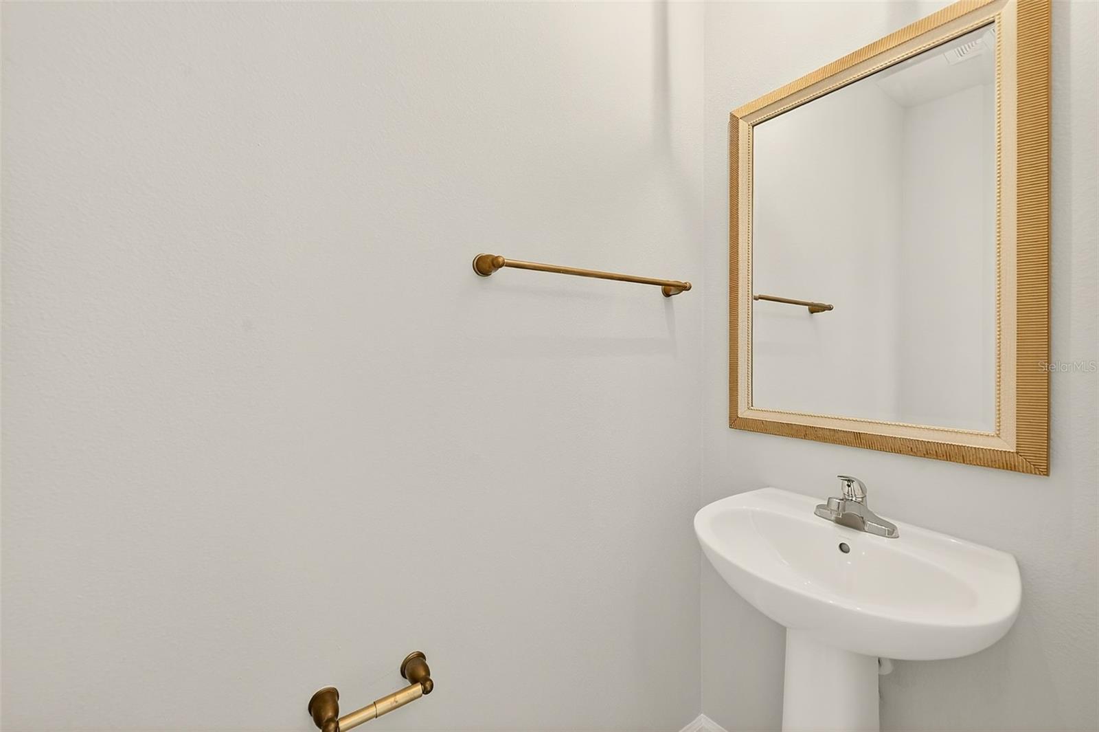 Image 23 of 56 For 35206 Brienne Street