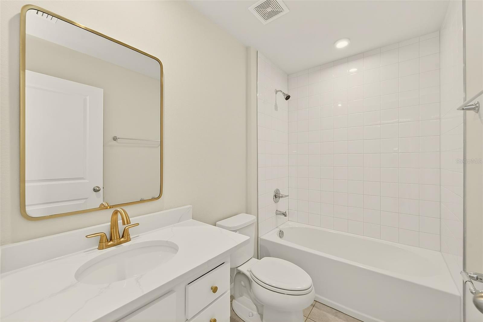 Image 34 of 56 For 35206 Brienne Street