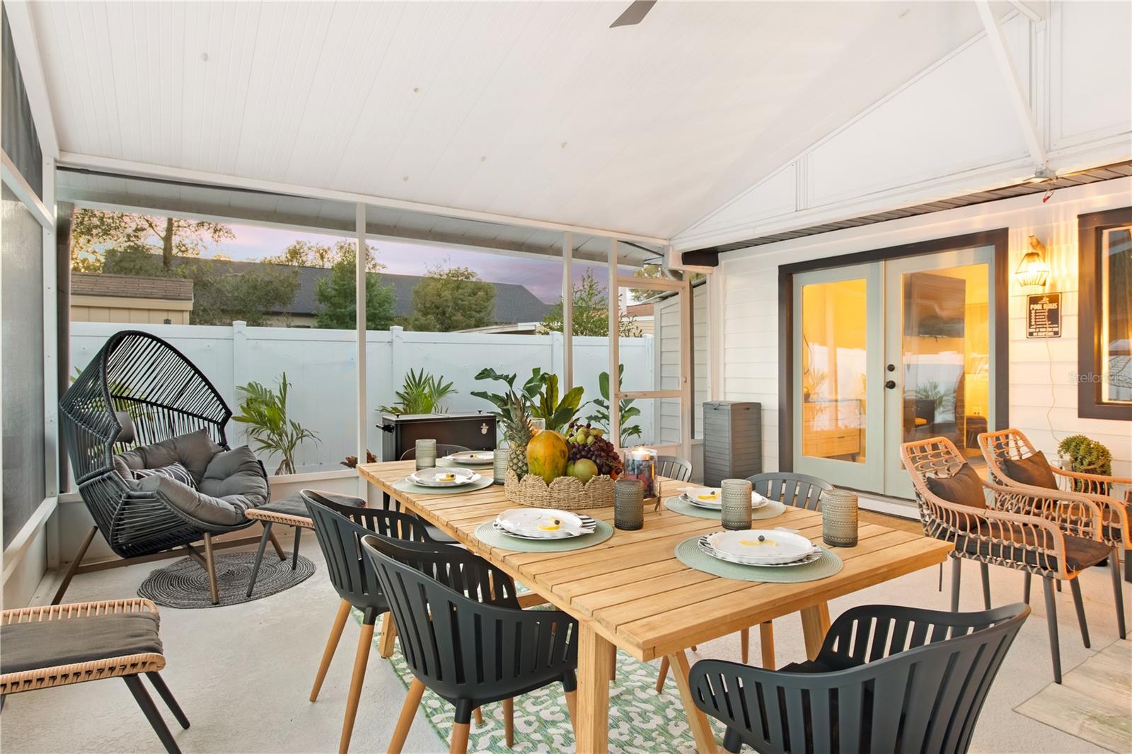 Image 26 of 42 For 1215 North Street