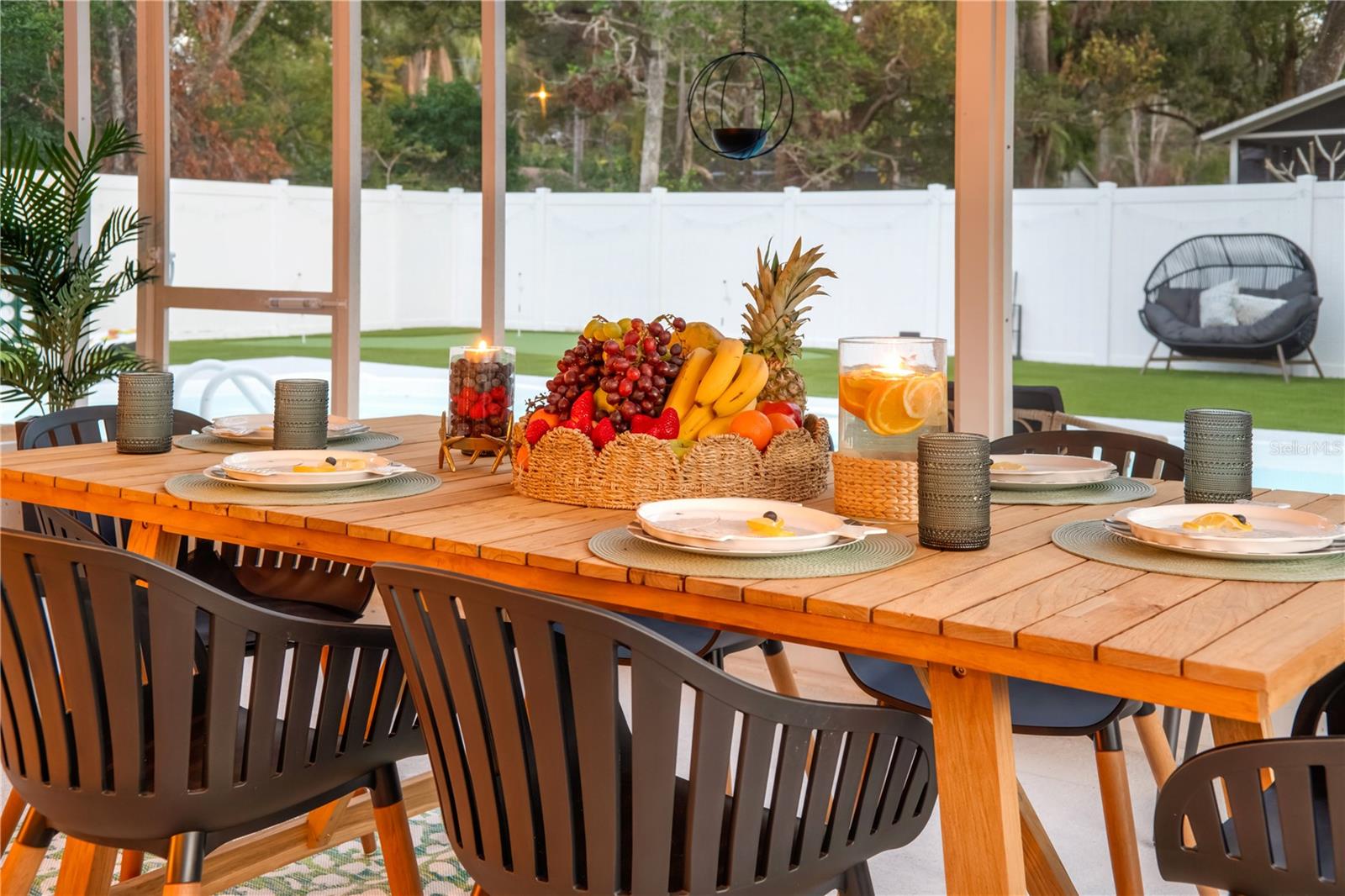 Image 32 of 42 For 1215 North Street