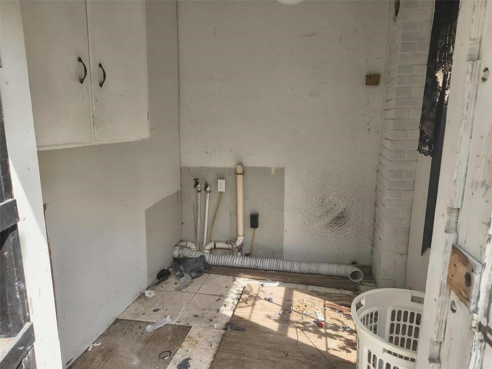 Image 26 of 30 For 15 Lake Howard Drive Nw