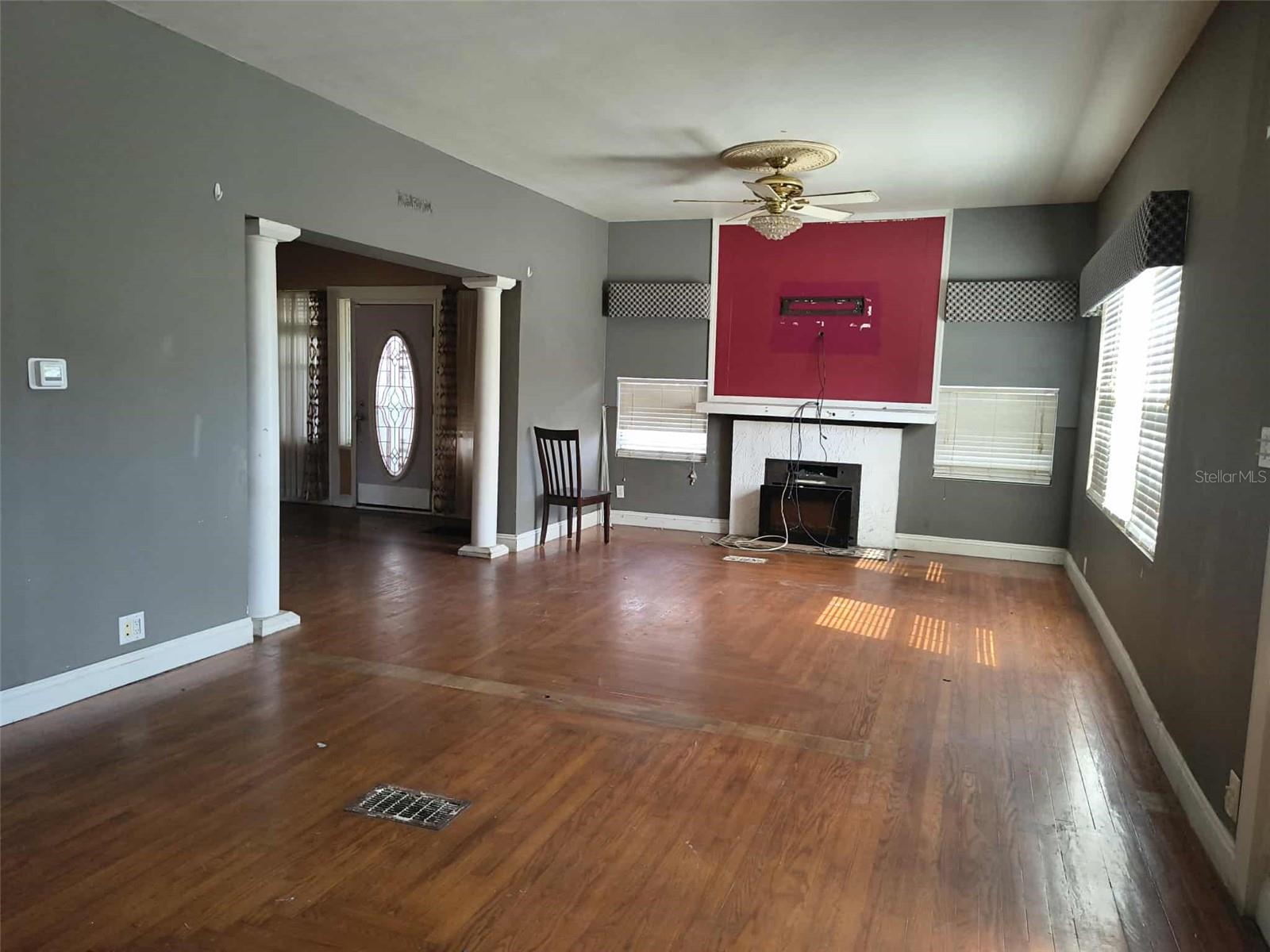 Image 5 of 30 For 15 Lake Howard Drive Nw