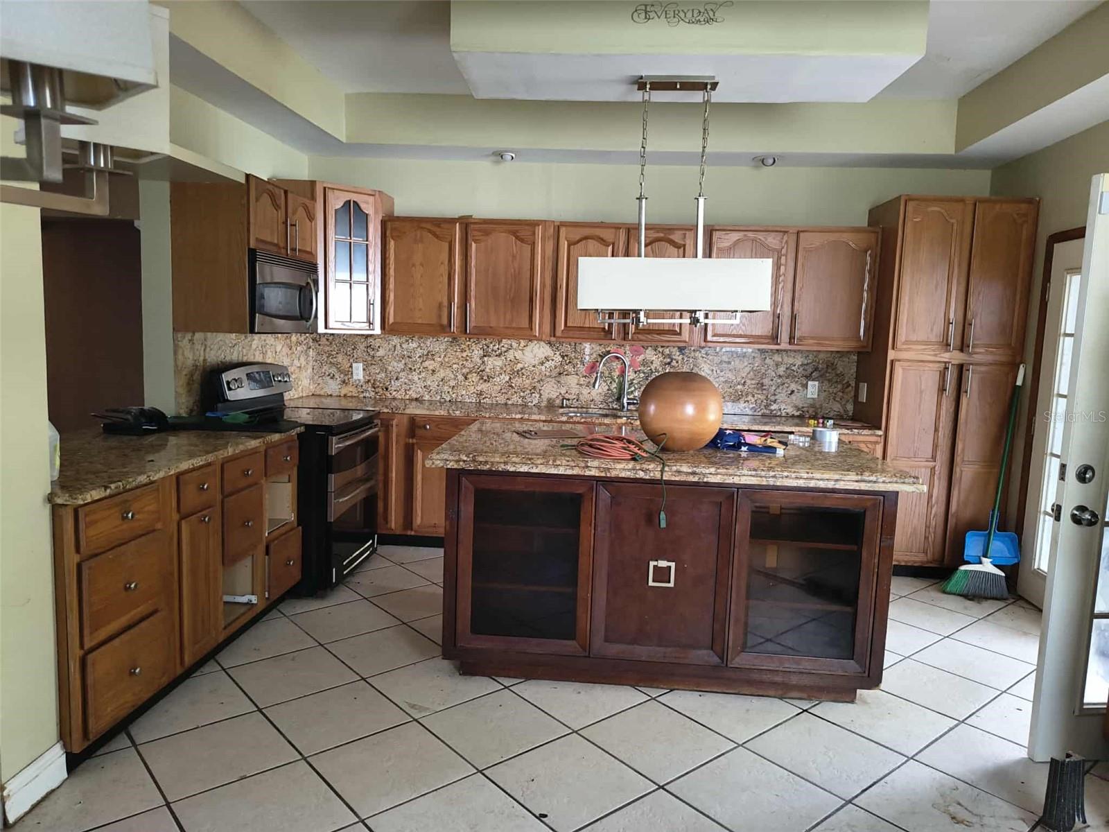 Image 9 of 30 For 15 Lake Howard Drive Nw