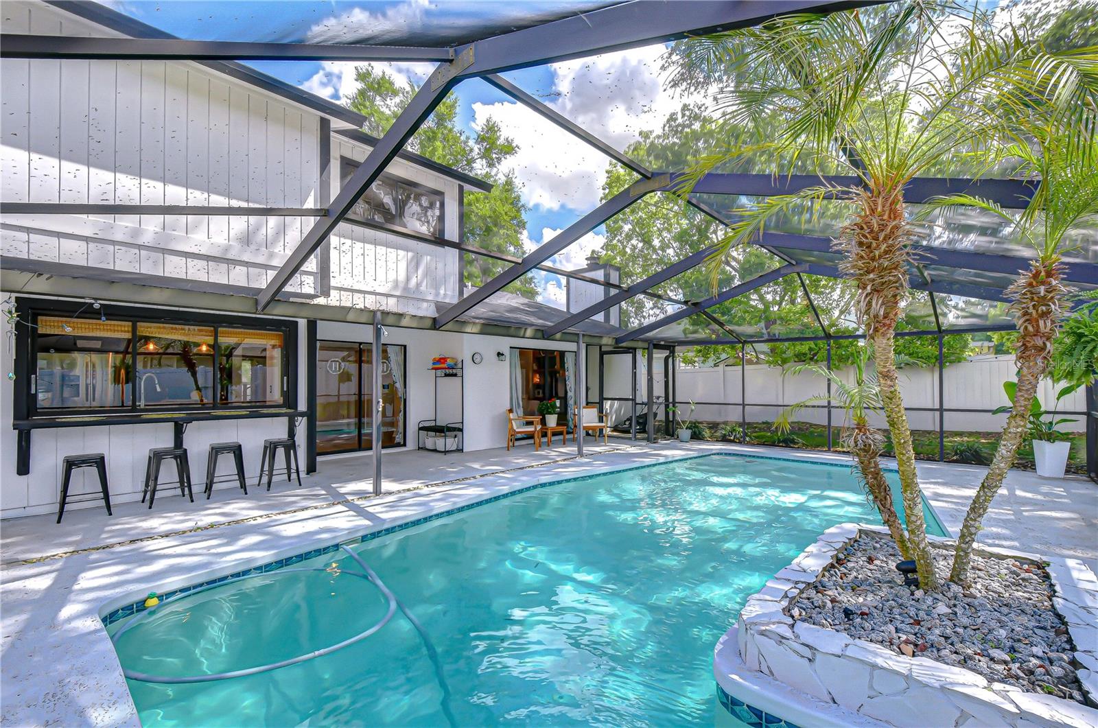 Image 2 of 32 For 819 Bluegrass Lane