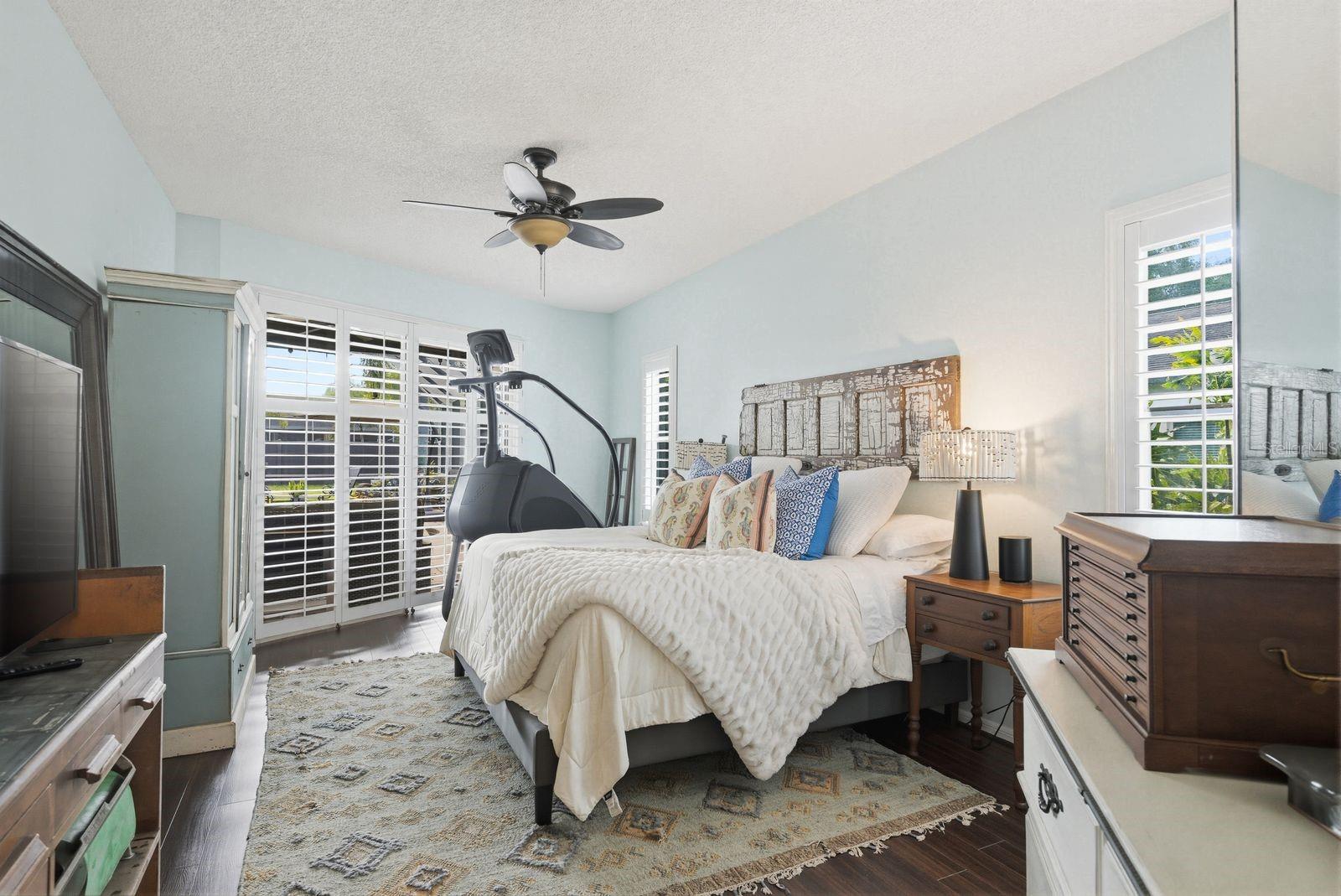 Image 25 of 65 For 2016 Swan Lane