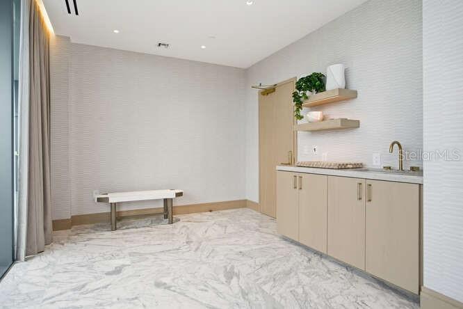 Image 12 of 23 For 3015 Ysabella Avenue 1202