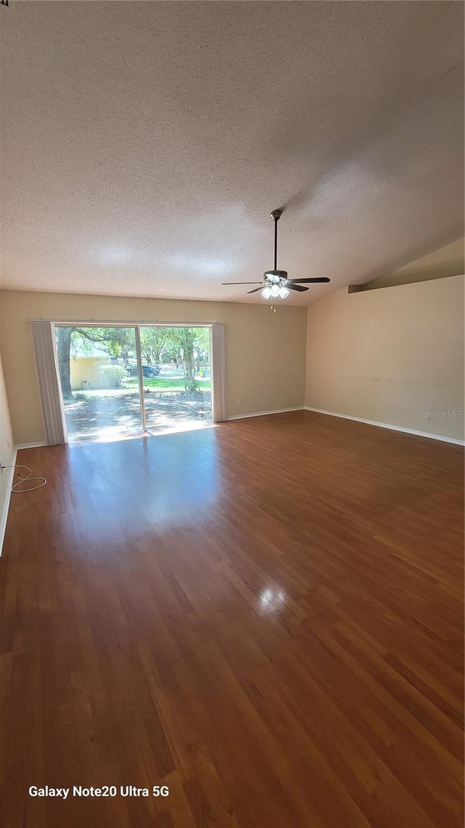 Image 2 of 13 For 1346 Rain Forest Lane