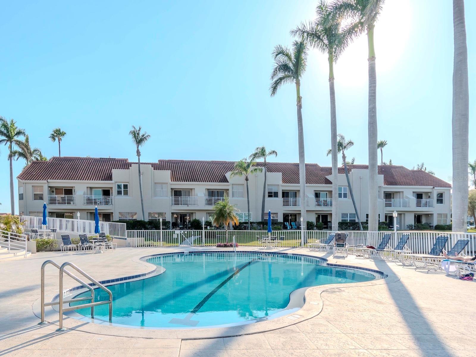 Image 27 of 49 For 6100 Bahia Del Mar Circle 102