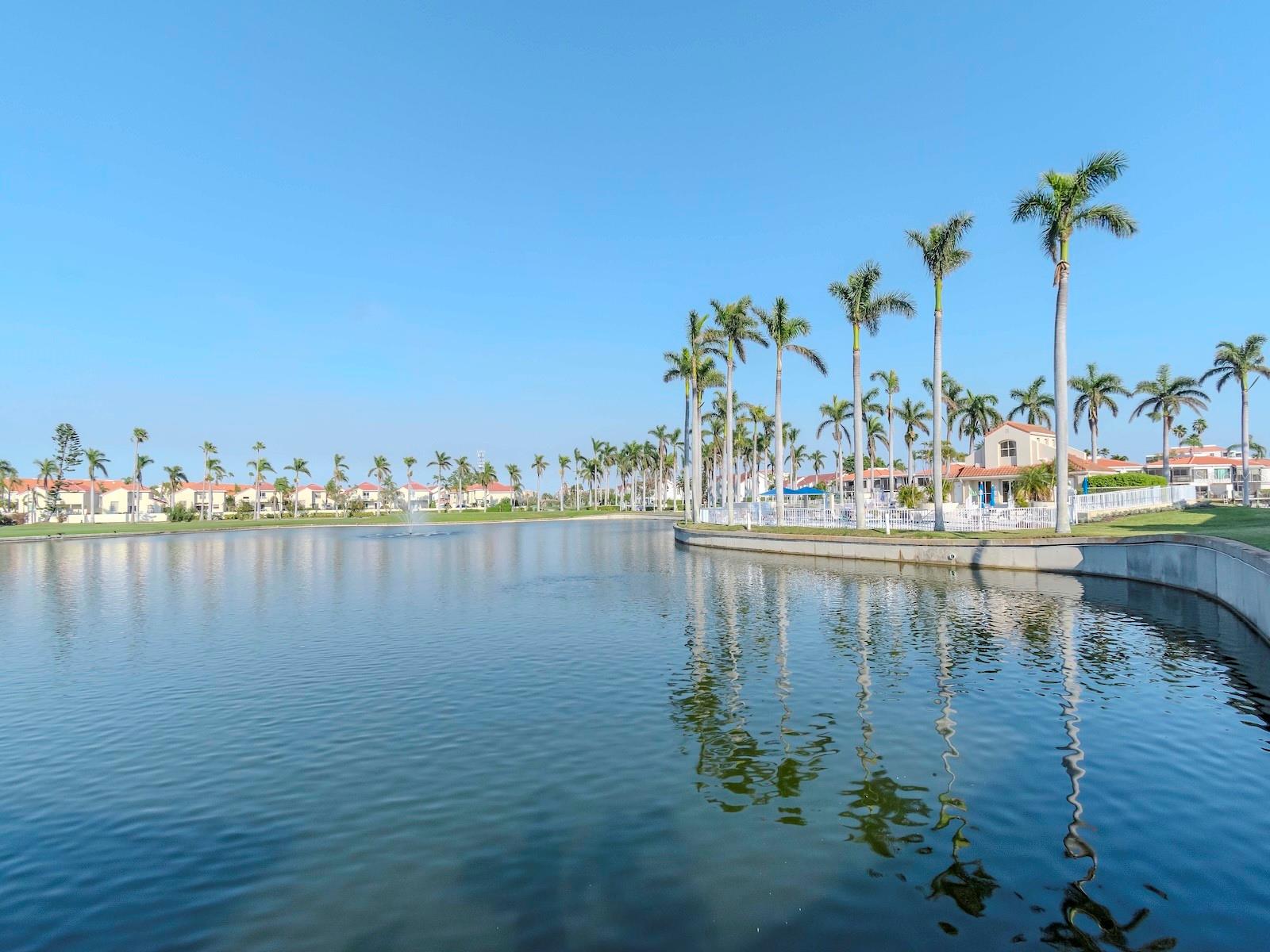 Image 32 of 49 For 6100 Bahia Del Mar Circle 102